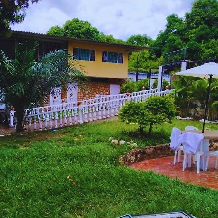 Hotel villa de Rauzan Melgar Esterno foto